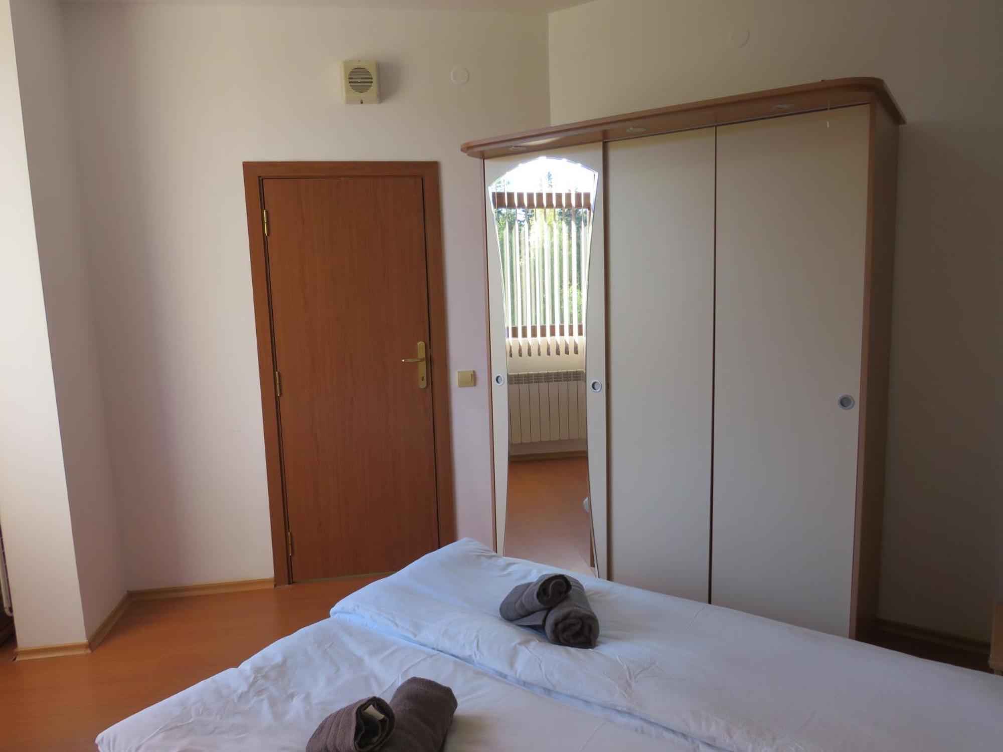 Rivendell Apartments Flora Complex 波罗维茨 外观 照片